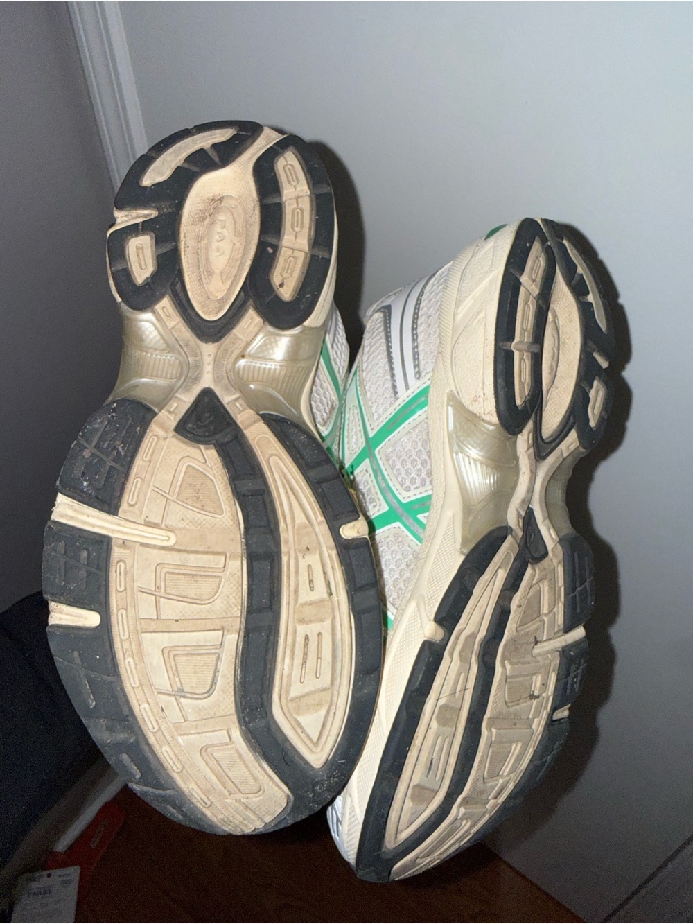 ASICS - Picture 6 of 8